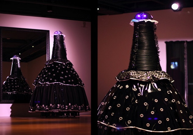 Wade Marynowski bourgeois-Robot