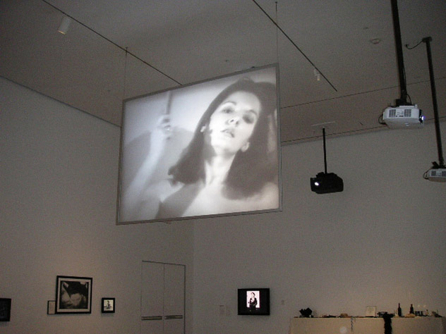 003 Abramovic Artist Must Be Beautiful