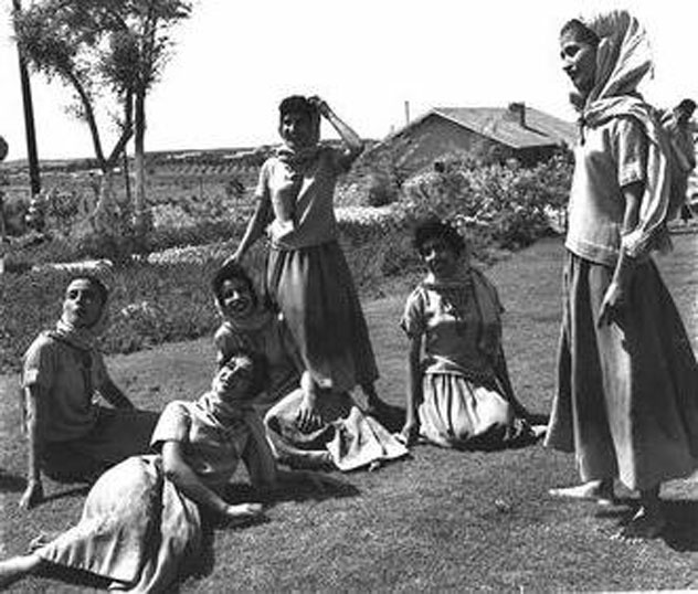 Inbal 1956